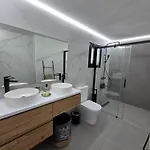 Villa Serendipity House *