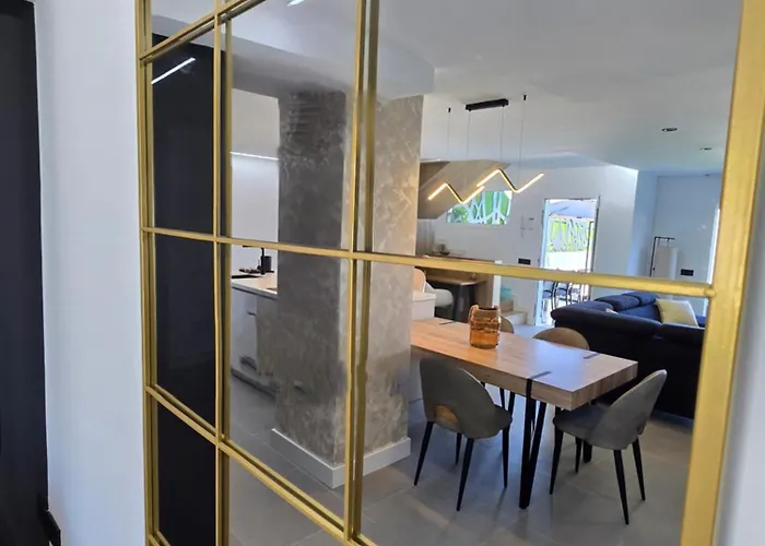 Serendipity House Villa